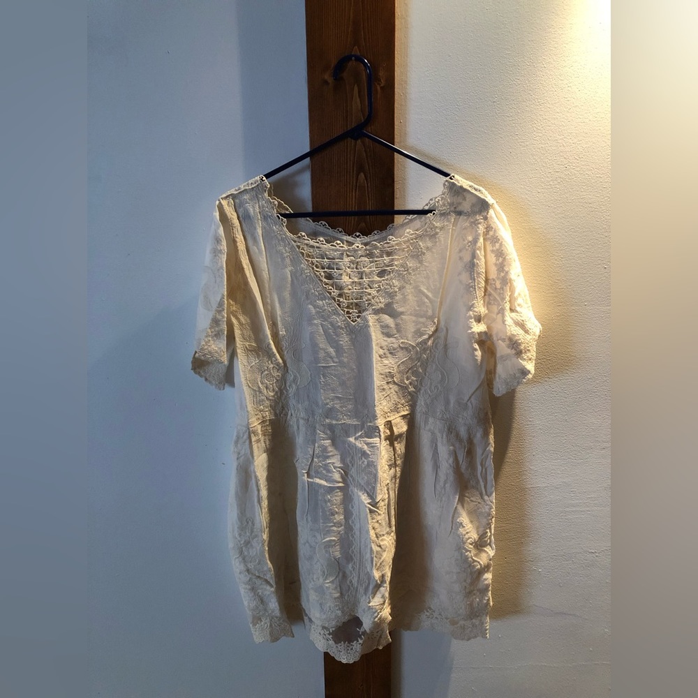 Franchesca’s Leia Lace Mini Dress, size M, never worn, tags removed